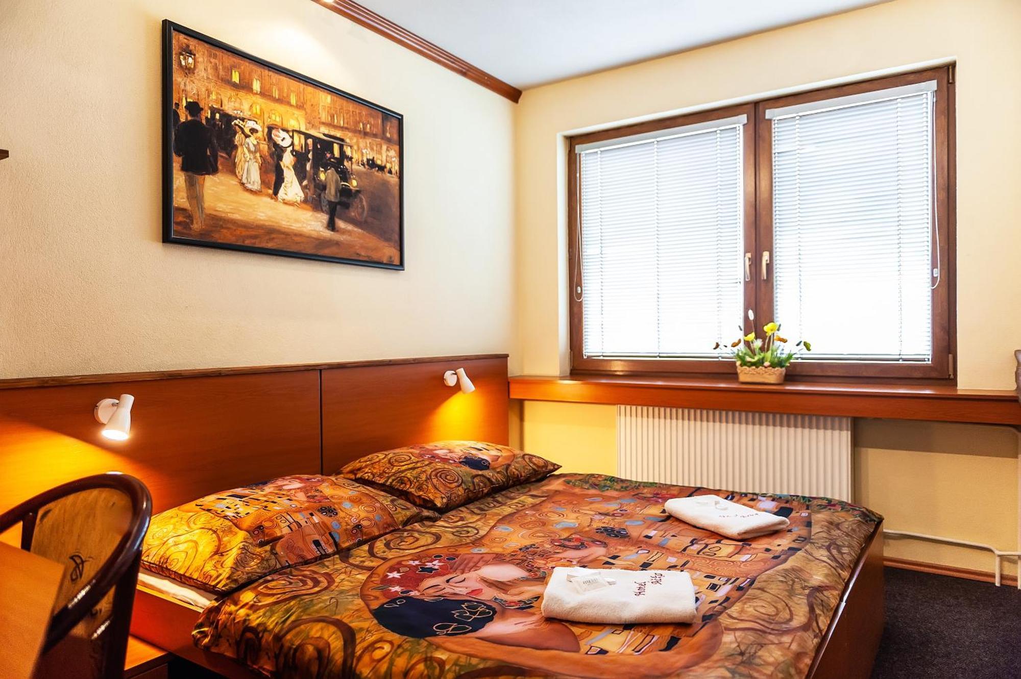 Hotel Áčko Ruzomberok Esterno foto