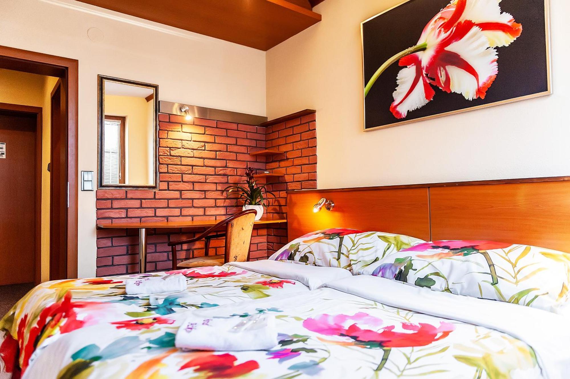 Hotel Áčko Ruzomberok Esterno foto